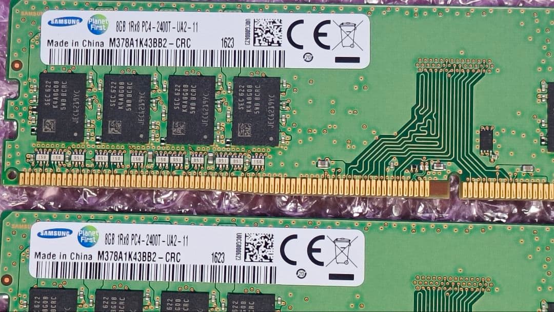 DDR4 8GBx2枚 16GB pc4-2400 動作確認済み ⑬