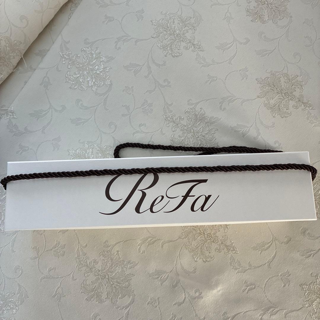 リファ　ビューテック　ストレートアイロン