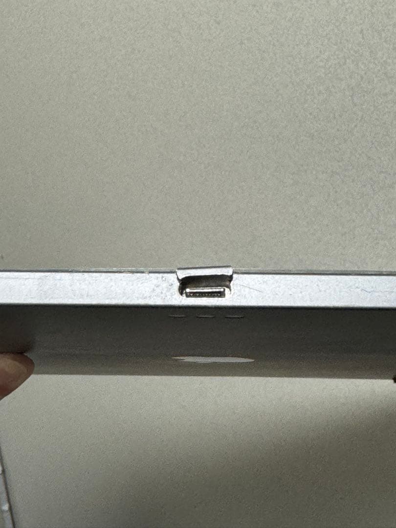 iPad Pro 12.9 第3世代 256GB 画面割れ ジャンク 動作確認済