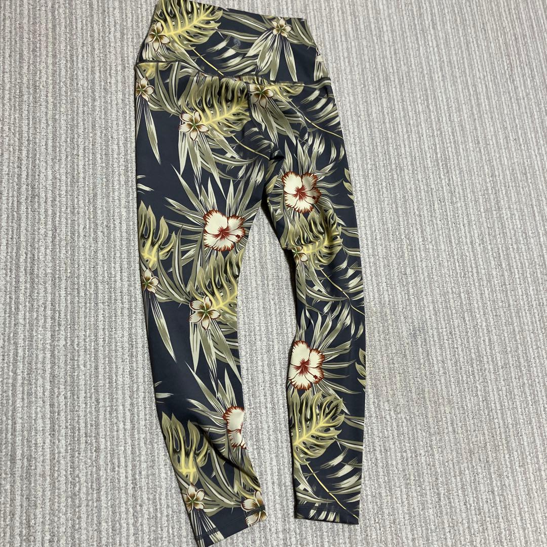 SUKALA スカーラLAVA. トロピカル柄　セットアップ