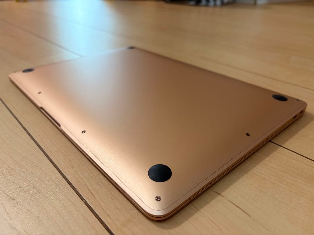 【美品】MacBook Air 13インチ 2020 Intel Core i3