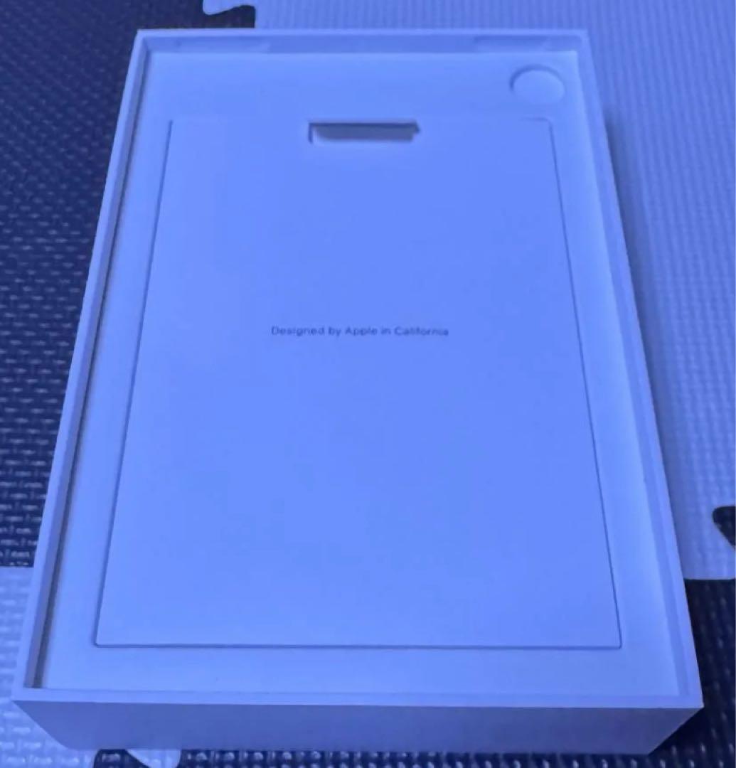 ほぼ新品★iPad mini 7 128GB cellular モデルスター