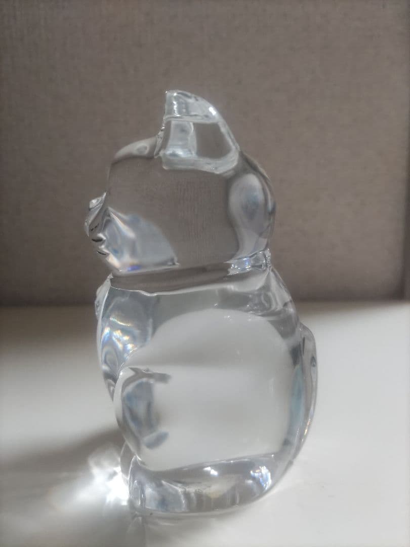 バカラ　クリスタルガラス 招き猫 置物 約10cm　専用箱付き