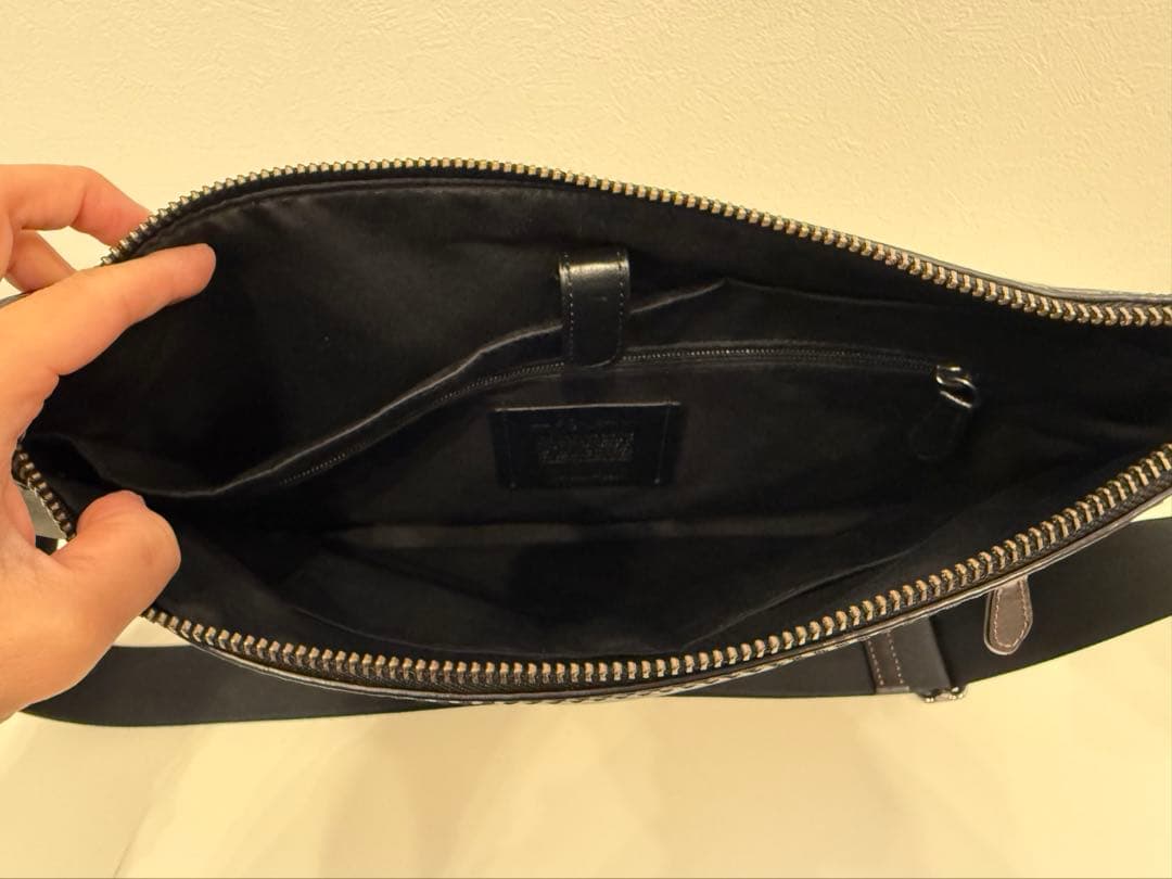 【美品・正規品】COACH ショルダーバッグ メンズ