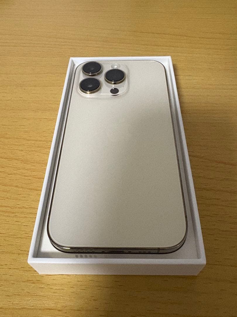 iPhone 14 pro 256GB ガラスフィルム付