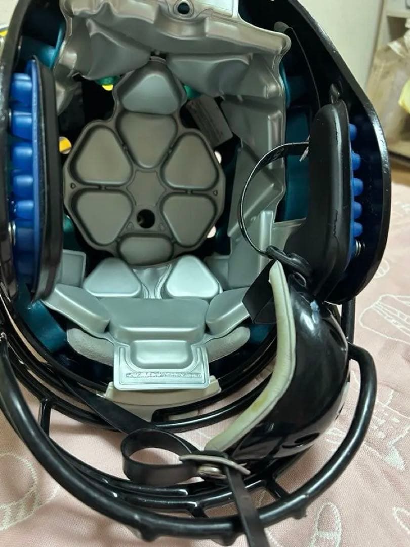 Schutt ブラック アメリカンフットボールヘルメット