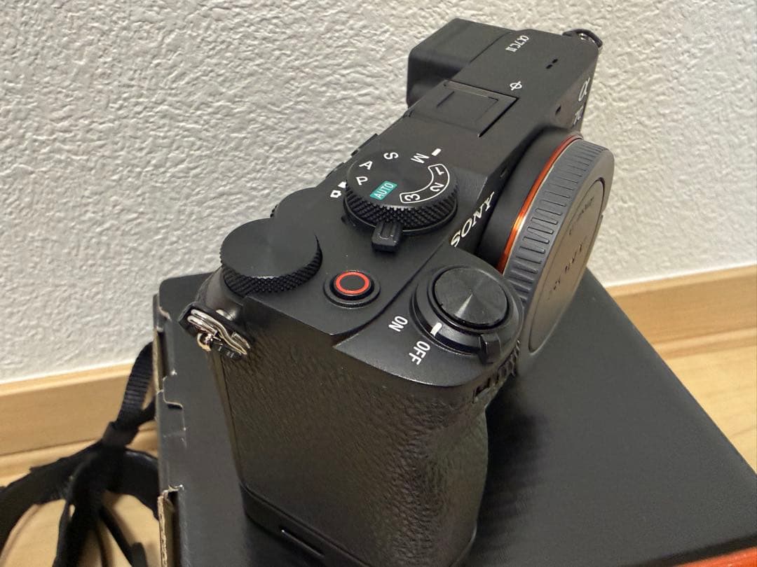 タロタロ⭐︎SONY α7C II 本体 グリップおまけ付き