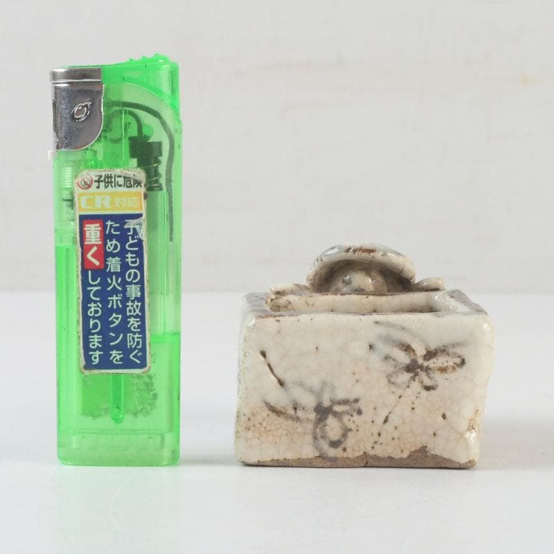 茶道具　志野焼　花草文　人物蓋置　時代箱　V　9876