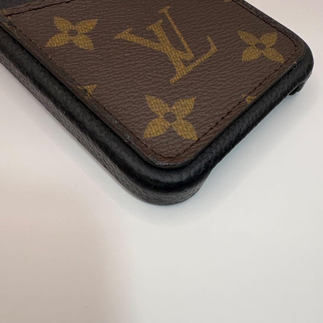 Louis Vuitton iPhone用レザーケース　iPhone13Pro