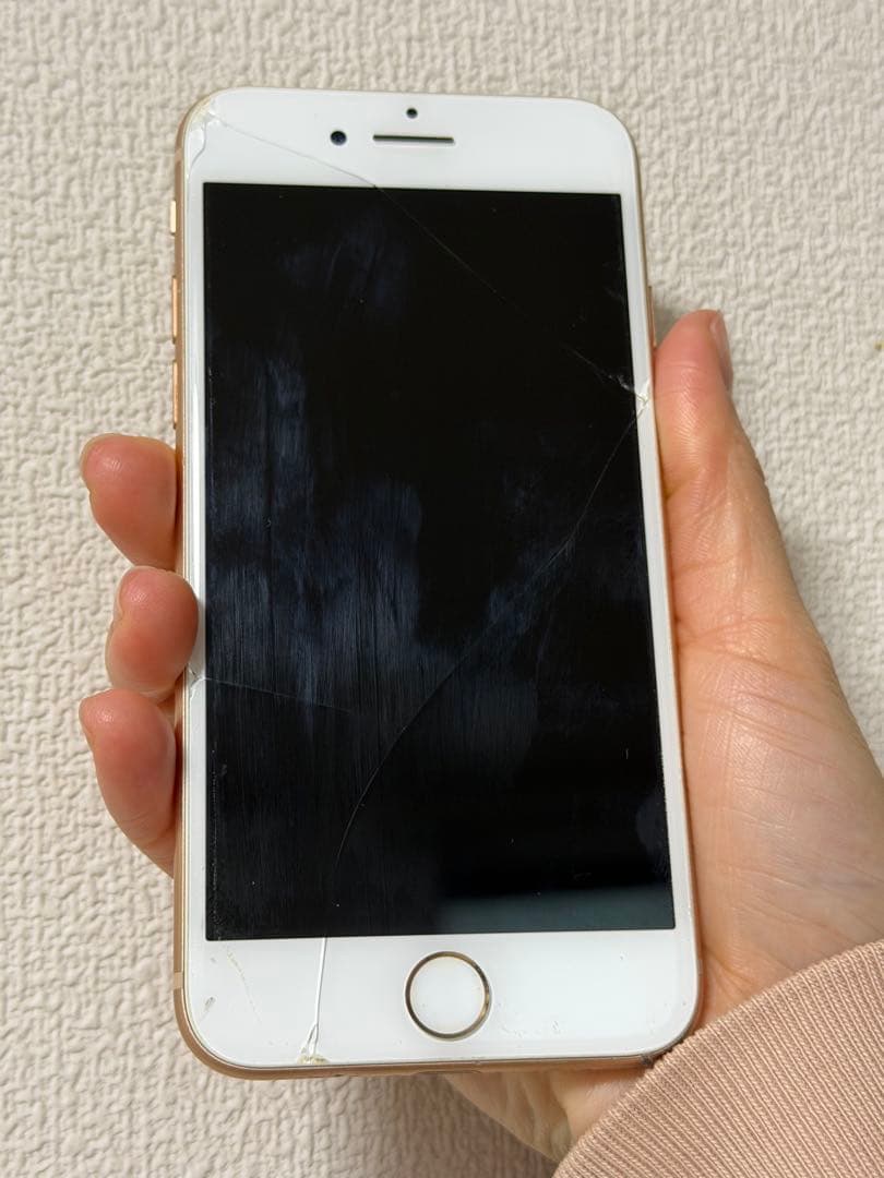 iPhone8 ゴールド　256gb