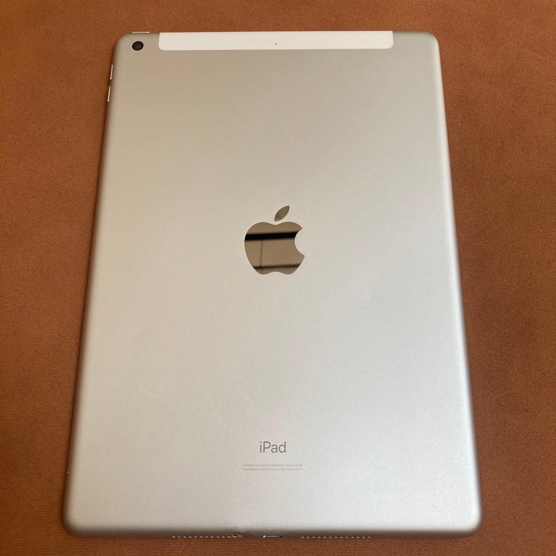 559【早い者勝ち】iPad7 第7世代 32GB SIMフリー☆
