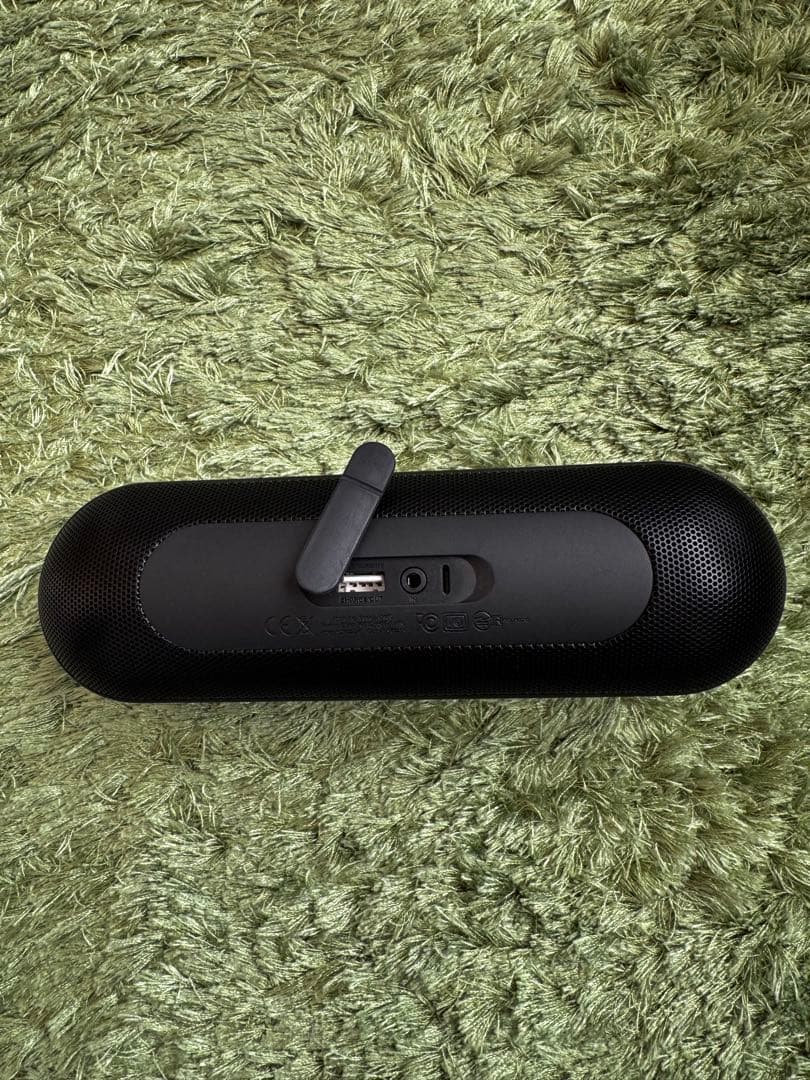 Beats Pill+ スピーカー　ビーツ　ワイヤレススピーカー