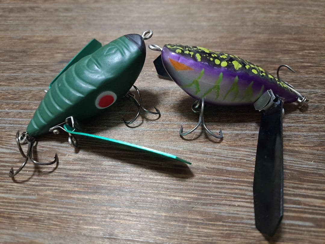 イマカツ　アベンタクローラーRS　限定カラー　2個セット