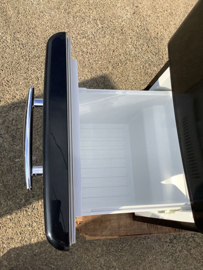 レトロデザイン 2ドア冷凍冷蔵庫 ANG-RE151-A1 149L 18年製