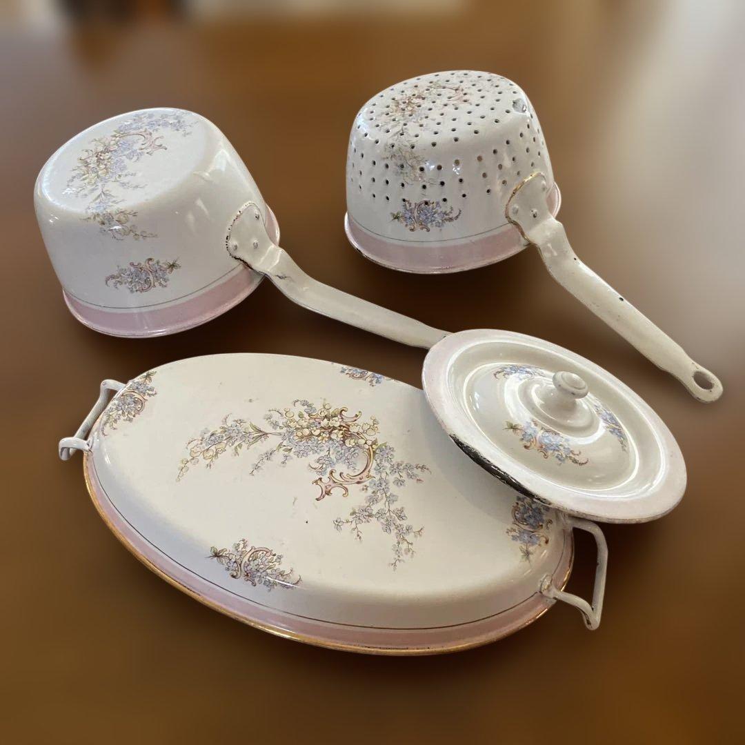 フランスアンティークホーロー