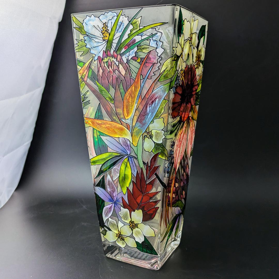 廃盤Amia製 手描き花柄ガラス花瓶 ステンドグラス風 明るいインテリアに