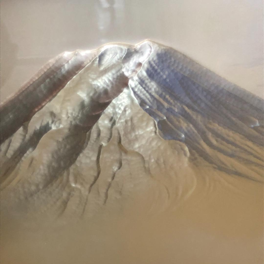 もみじろう　富士山　美術彫金額　春山作　金属工芸