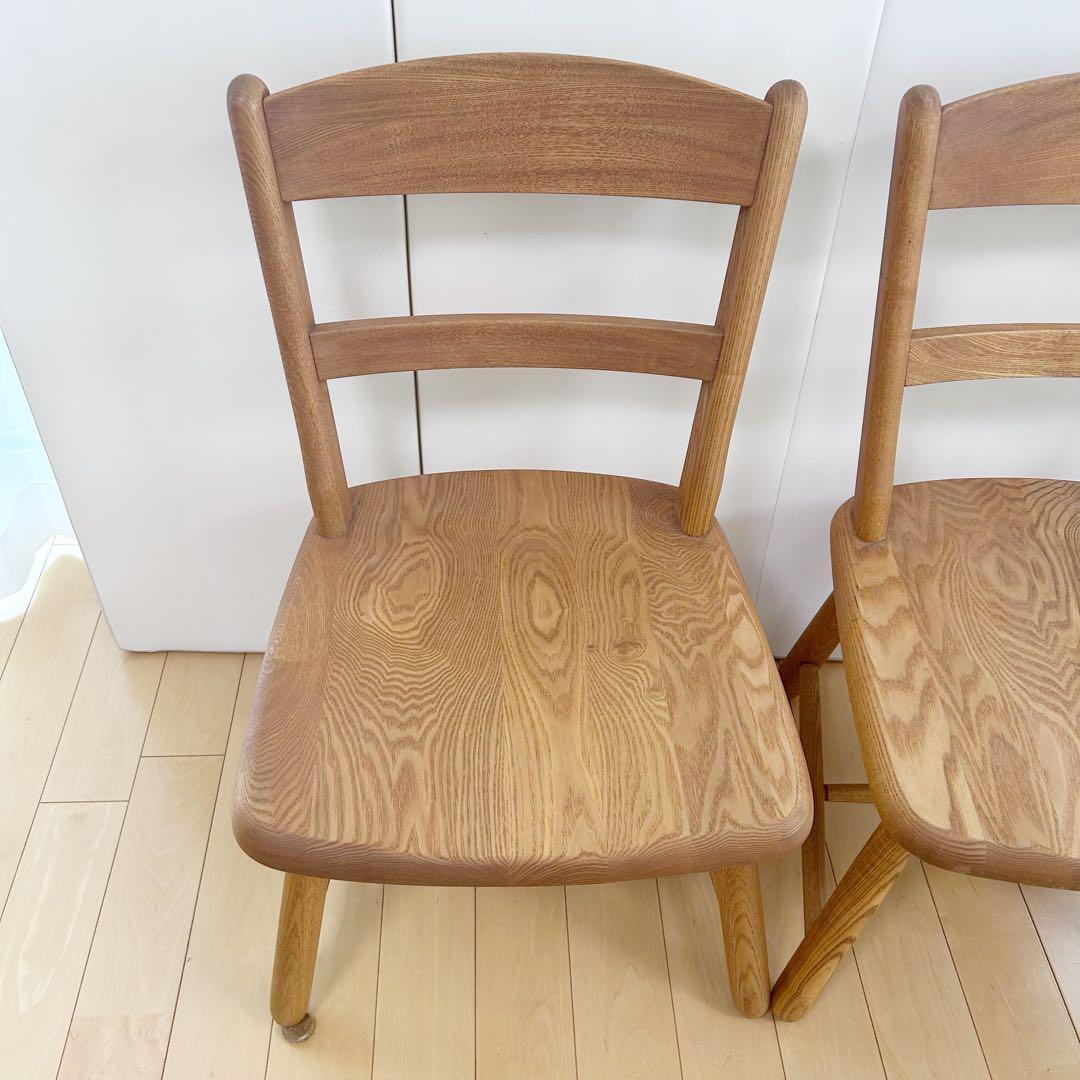 無垢材　ダイニングチェア　ナラ材　丸脚　虎斑　丸貫構造　天然木　リビング　2脚