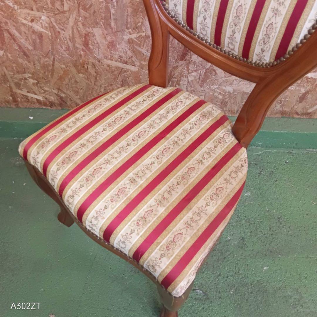 002別荘保管品　英国猫足チェア　おしゃれ　アンティーク風