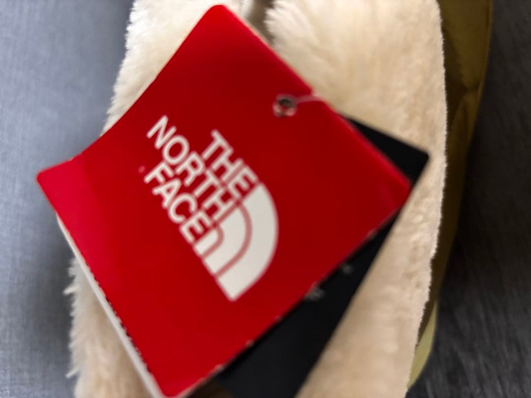 新品✨【最終お値下げ⭐︎】ノースフェイス　レディース　ブーツ　冬用　カーキ