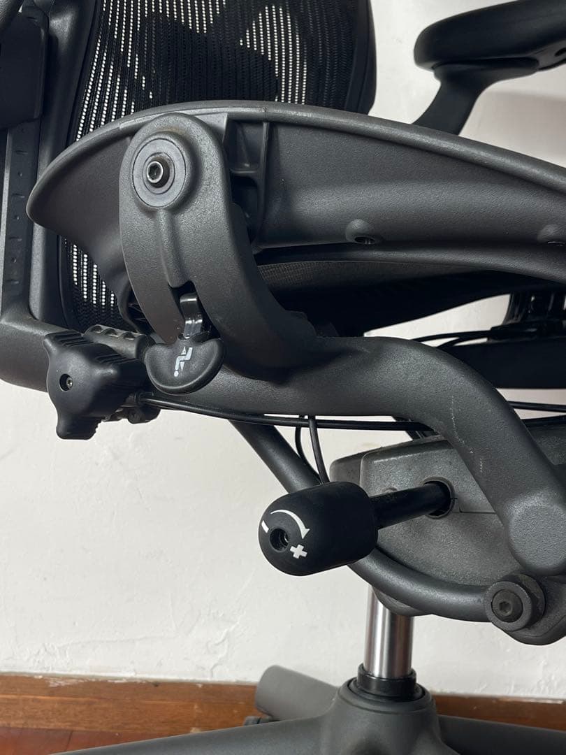 ハーマンミラー アーロンチェア Bサイズ フル装備 ポスチャーフィット