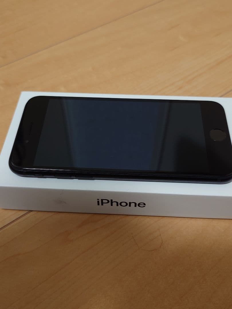 【新品品質/即発送】iPhone SE 第3世代 100% 64GB SIMフリ