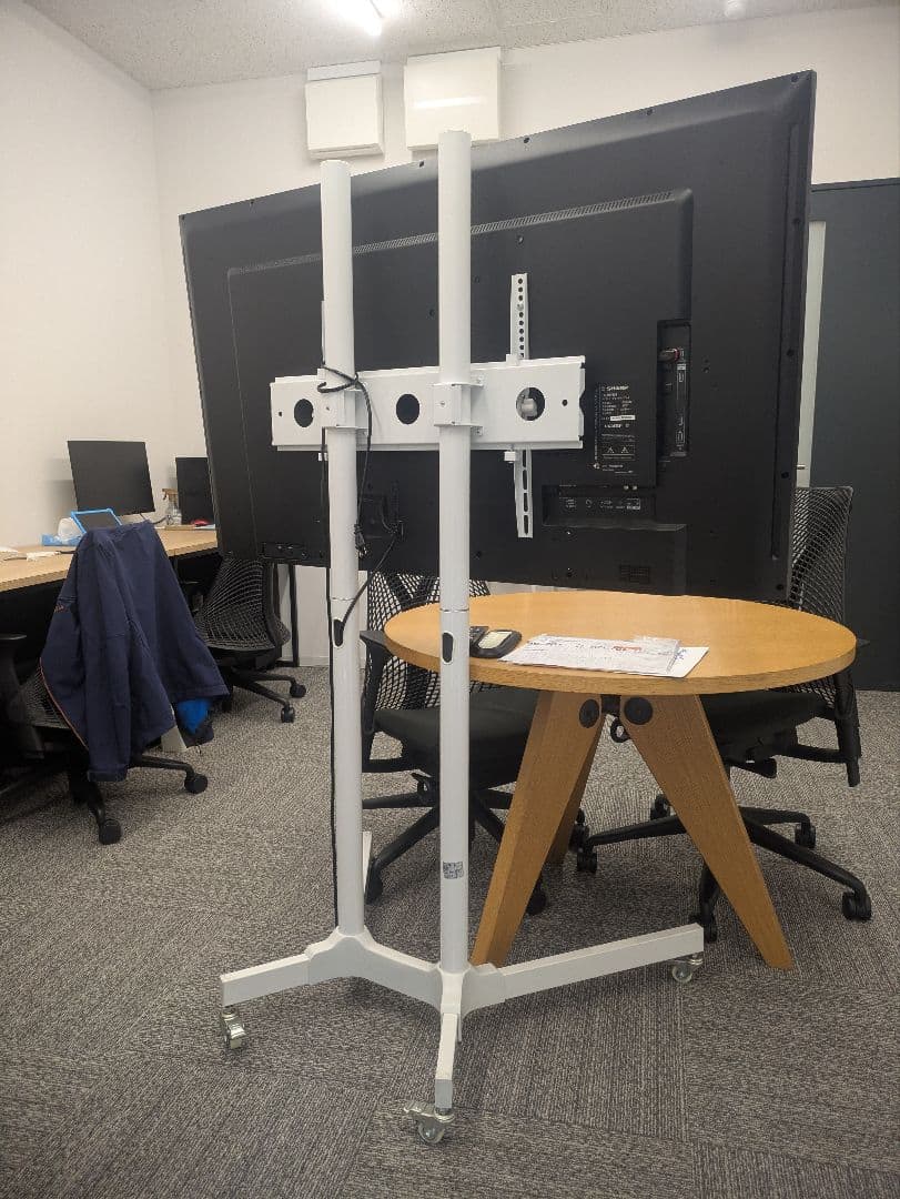 送込美品！シャープ55inch4KチューナーレスPN-HW551サイネージ