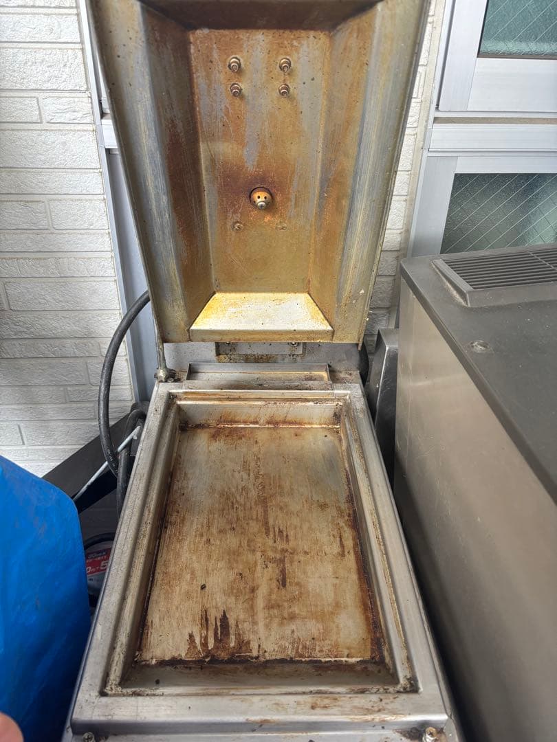 MAZE-4S 業務用機器 200V 3.00kW餃子自動機械￼