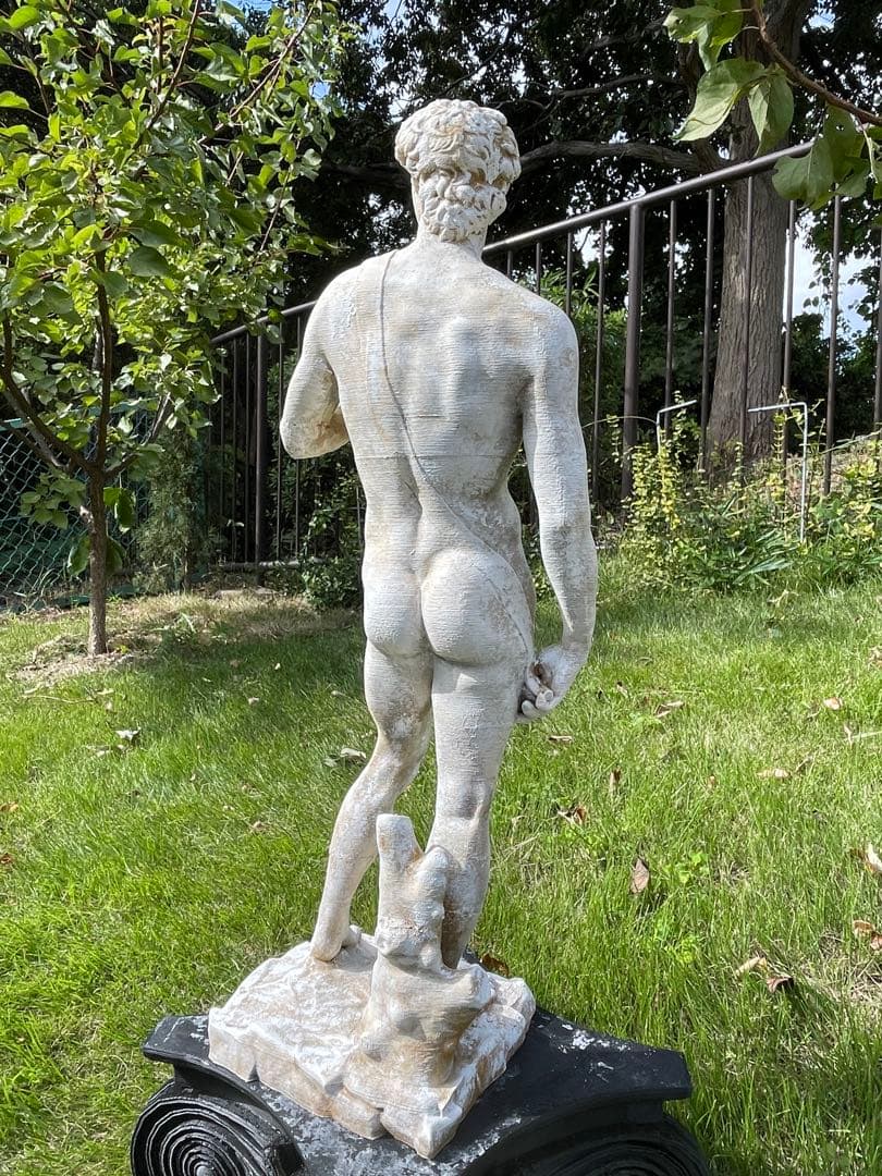 ダビデ像(ミケランジェロ)高さ:60 cm