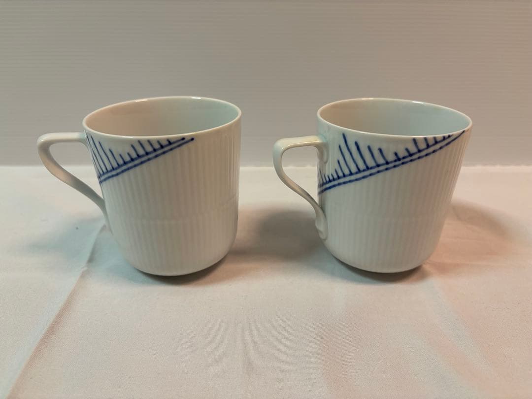 ロイヤルコペンハーゲンブルーフルテッドメガプレート27㎝マグカップ2客セット新品