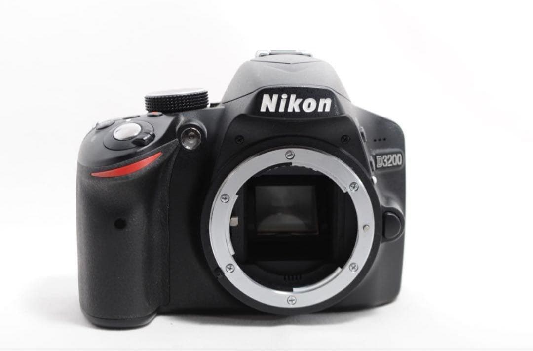 ニコンD3200