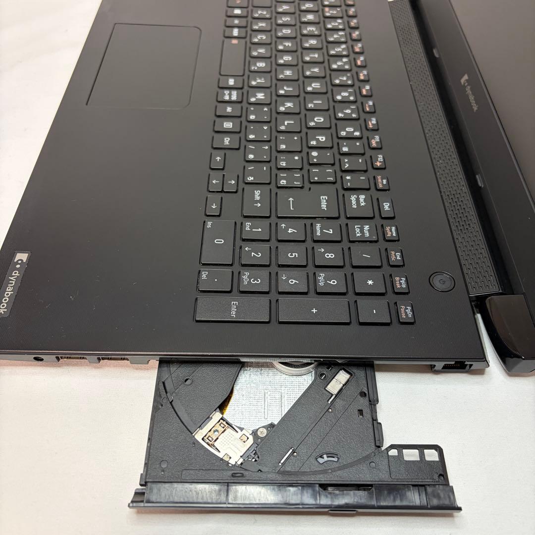 準美品 dynabook BJ65/FS 第10世代 i5 8GB 256GB