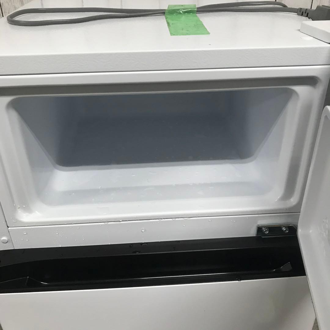 【極美品】ハイセンス　ノンフロン冷凍冷蔵庫　HR-B91E3W　2024年製　H