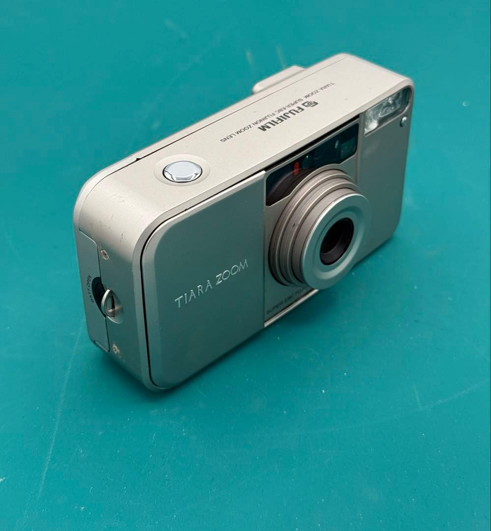 FUJIFILM TIARA ZOOM カメラ