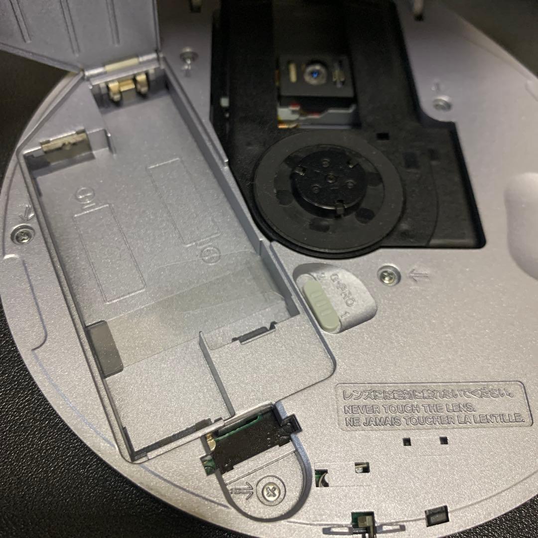 SONY WALKMAN ポータブルCDプレイヤー D-E999 動作確認済み