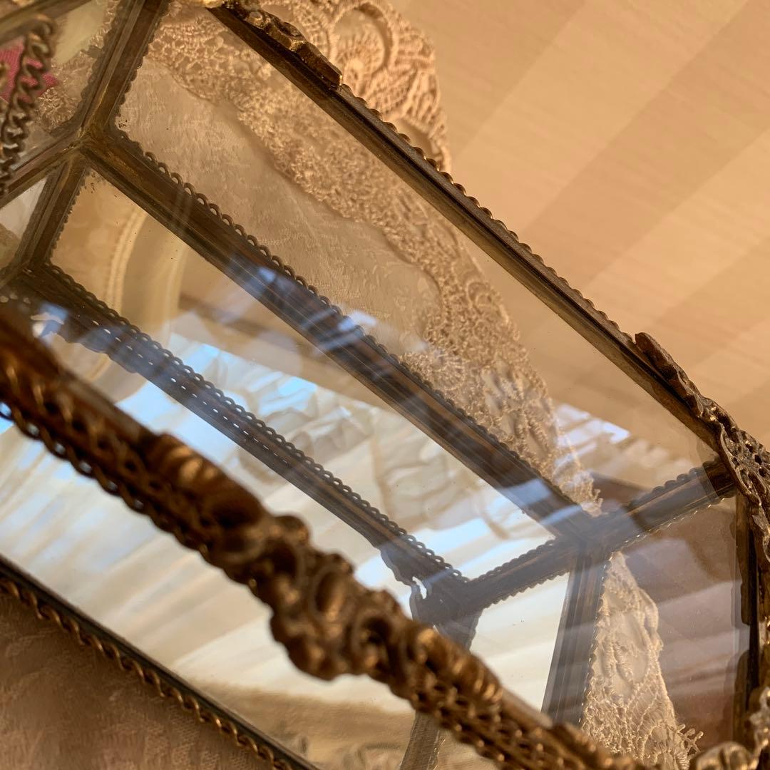 猫足＆真鍮ガラスのジュエリーボックス