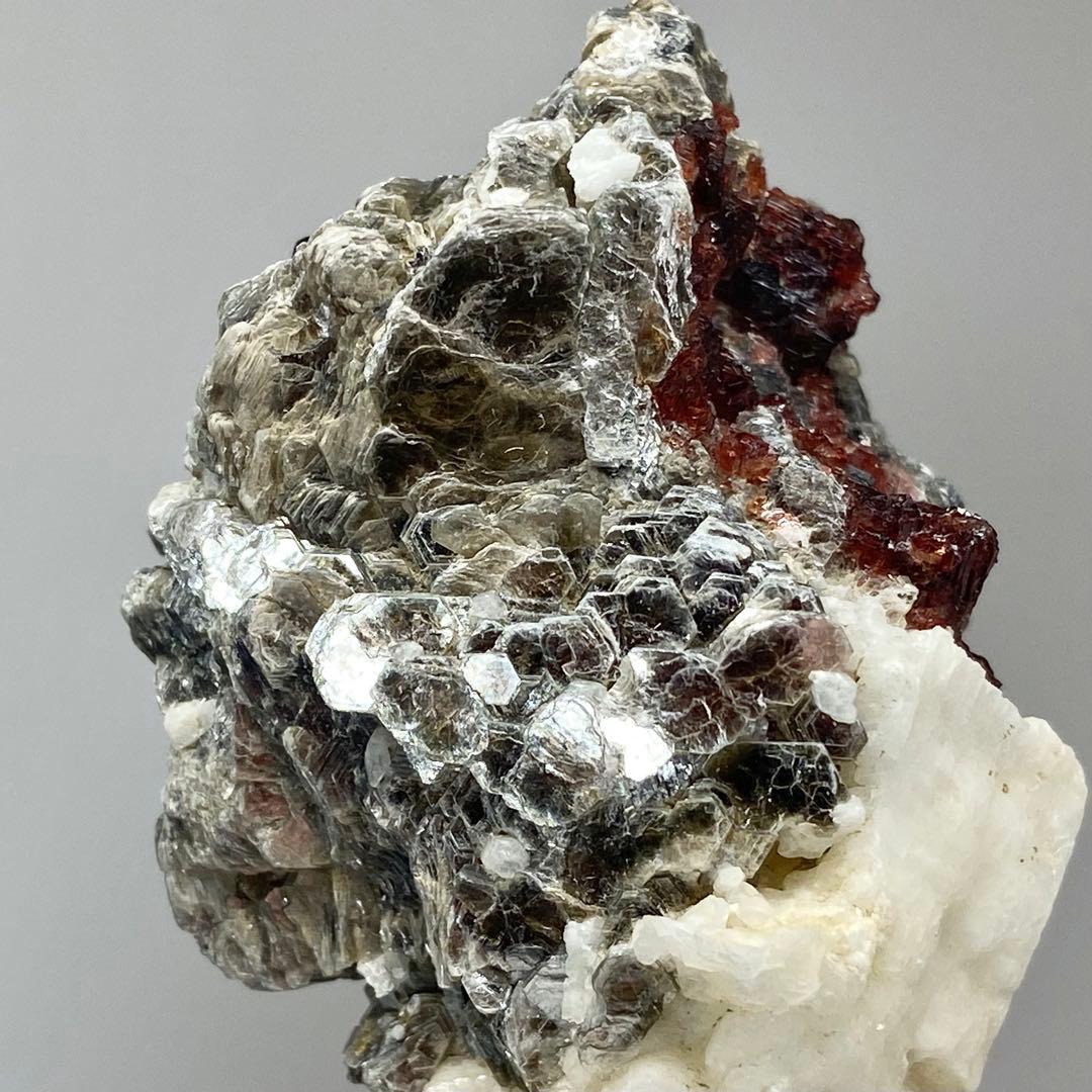 ガーネット　マイカ　アルバイト　ショール　鉱物標本　原石　天然石　ストーン