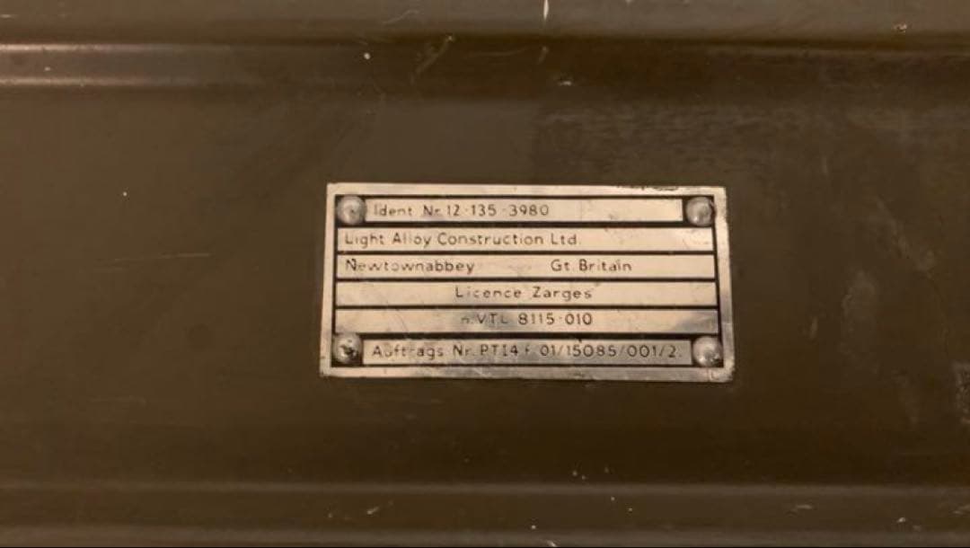 ツァーゲスミリタリーコンテナ　zarges ジャーナルスタンダードファニチャー