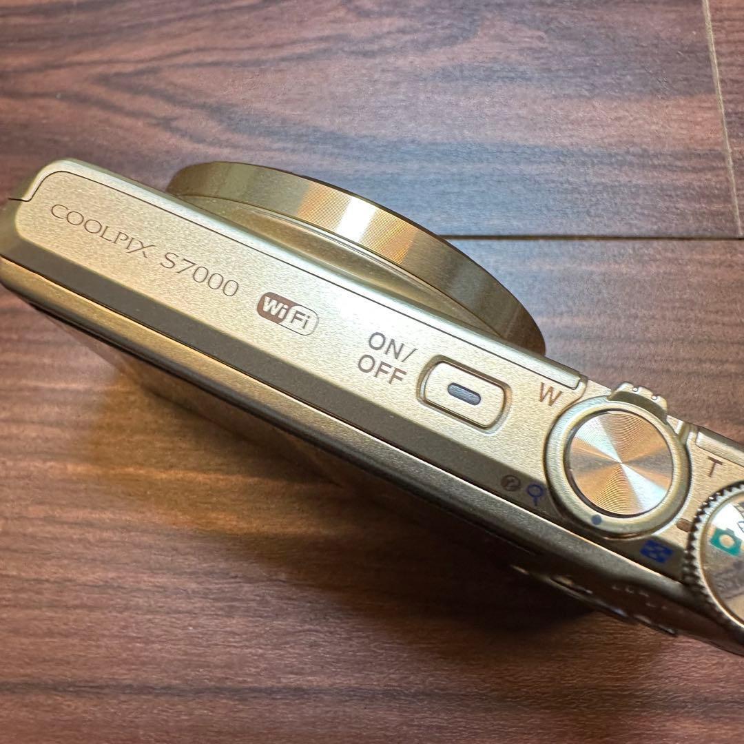 Nikon COOLPIX S7000 デジカメ ほぼ新品 5321