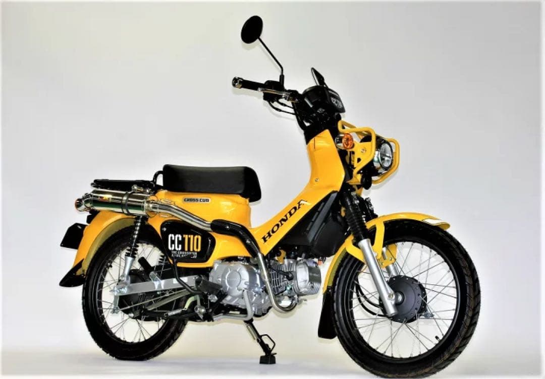 特別SALERealize ホンダ クロスカブ110 　アップタイプマフラー