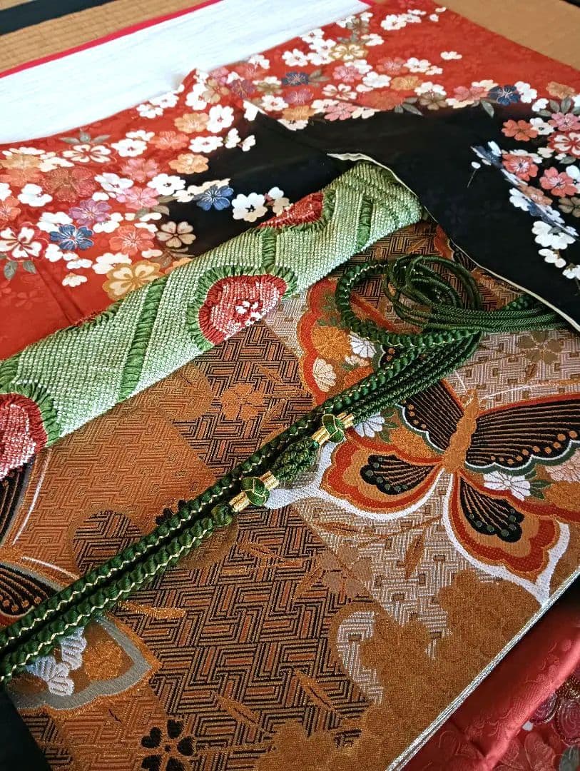 岩田専太郎　豪華振袖フルセット　美品　身丈161 裄 67