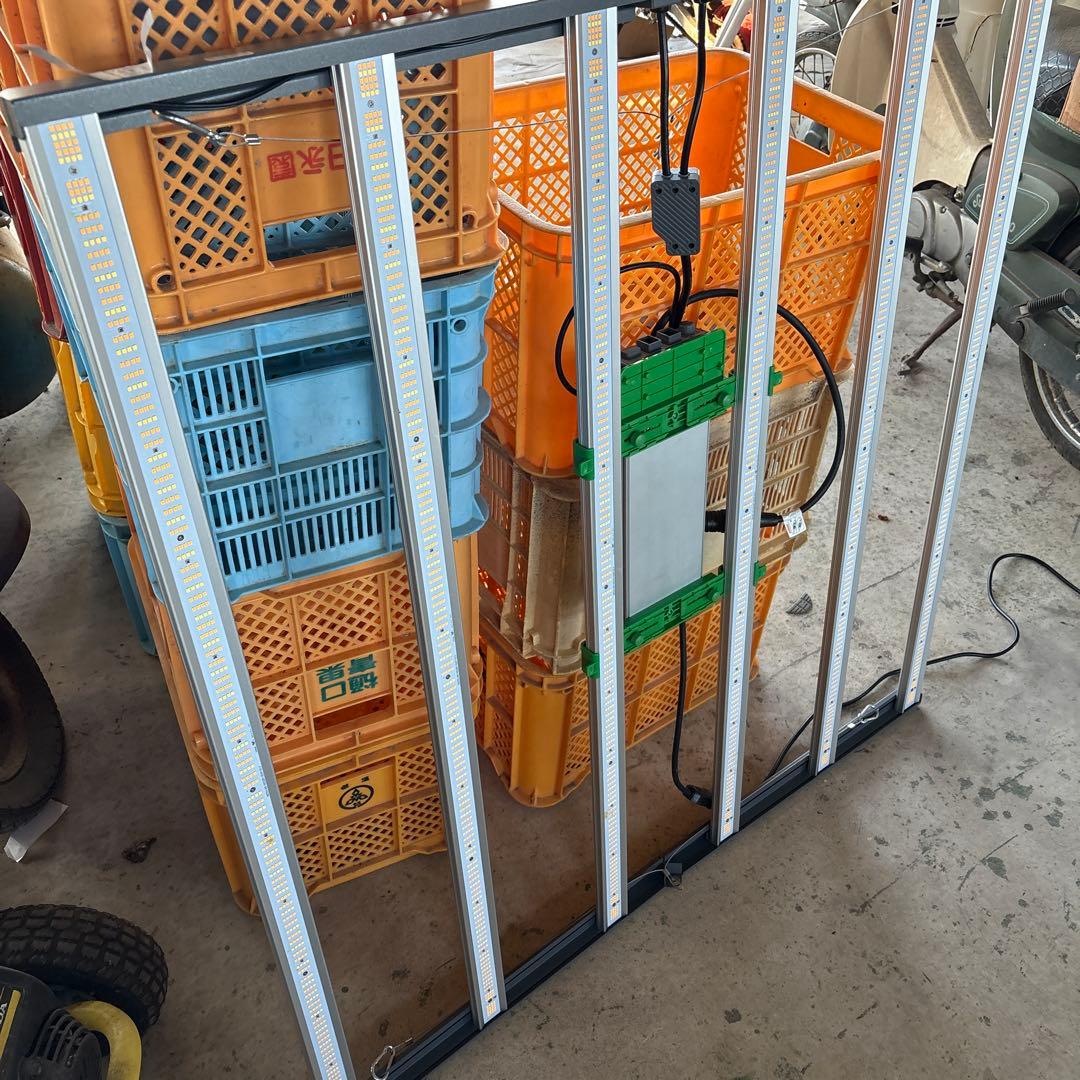 Mars Hydro 植物育成LEDライト　 調光機能付き FC-E6