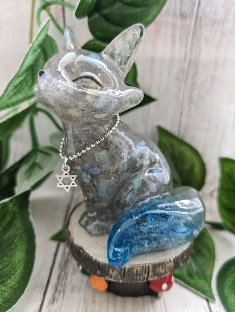 【Milky】シトリンの大きめピラミッド形オルゴナイト☆他６点