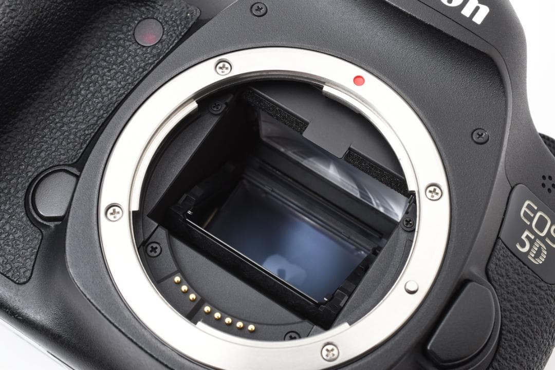 ショット数0回 Canon キヤノン EOS 5D Mark III ボディ