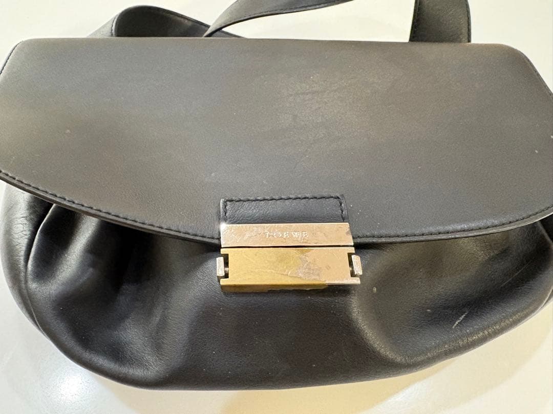 ロエベ レザーショルダーバッグ ブラック　難ありLOEWE