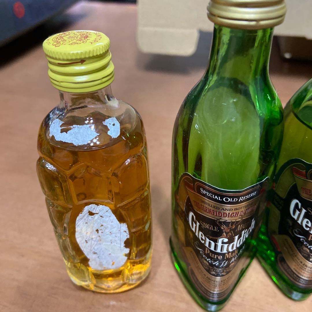 ミニボトルブランデー16本ウイスキー１５本