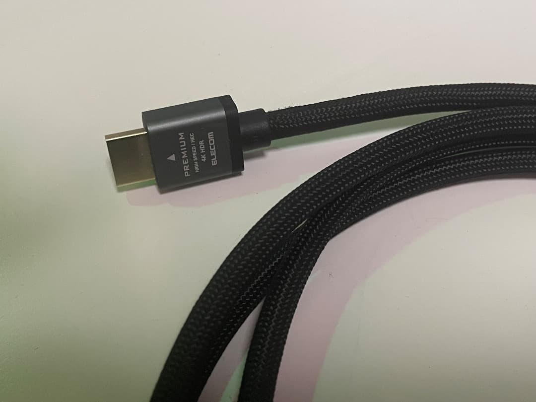 AppleTV 4K 64GB (MXH02/A)+エレコムHDMIケーブル