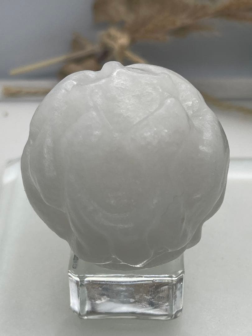 ポンポン様9【1859】九尾裏蝶々彫りスフィア アラバスター