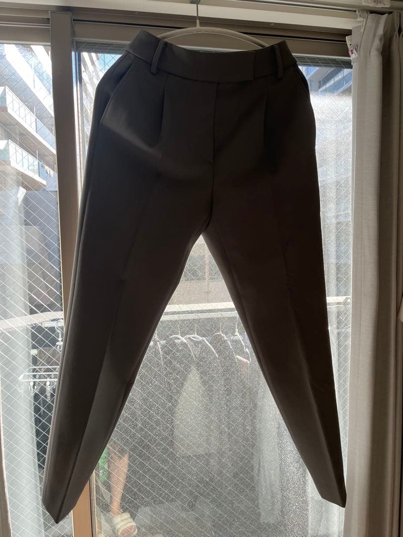 PLST ウォームリザーブ ノーカラージャケット テーパードパンツ