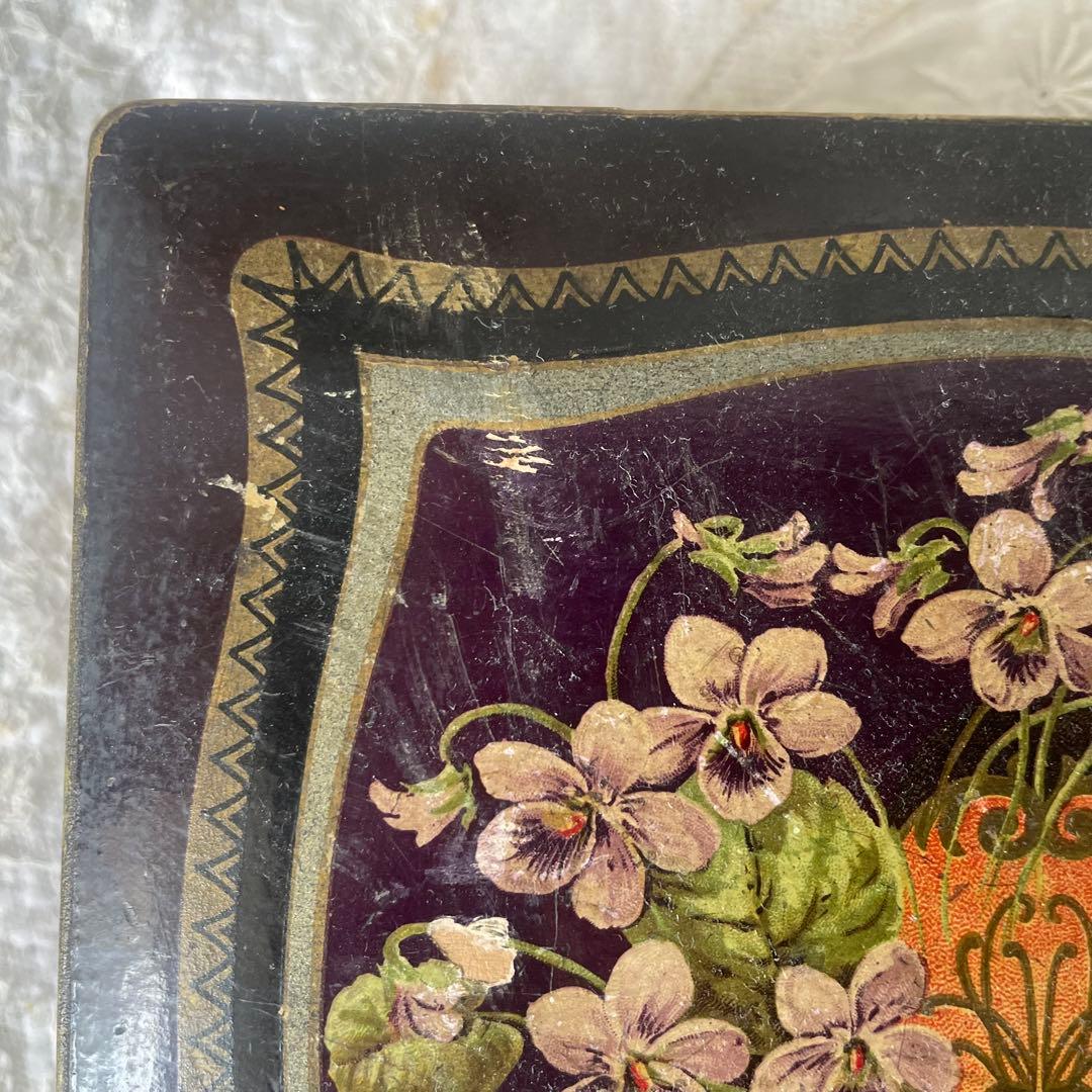 すみれの木製ボックス　スミレ　菫　箱　フランスアンティーク　フランスアンティーク
